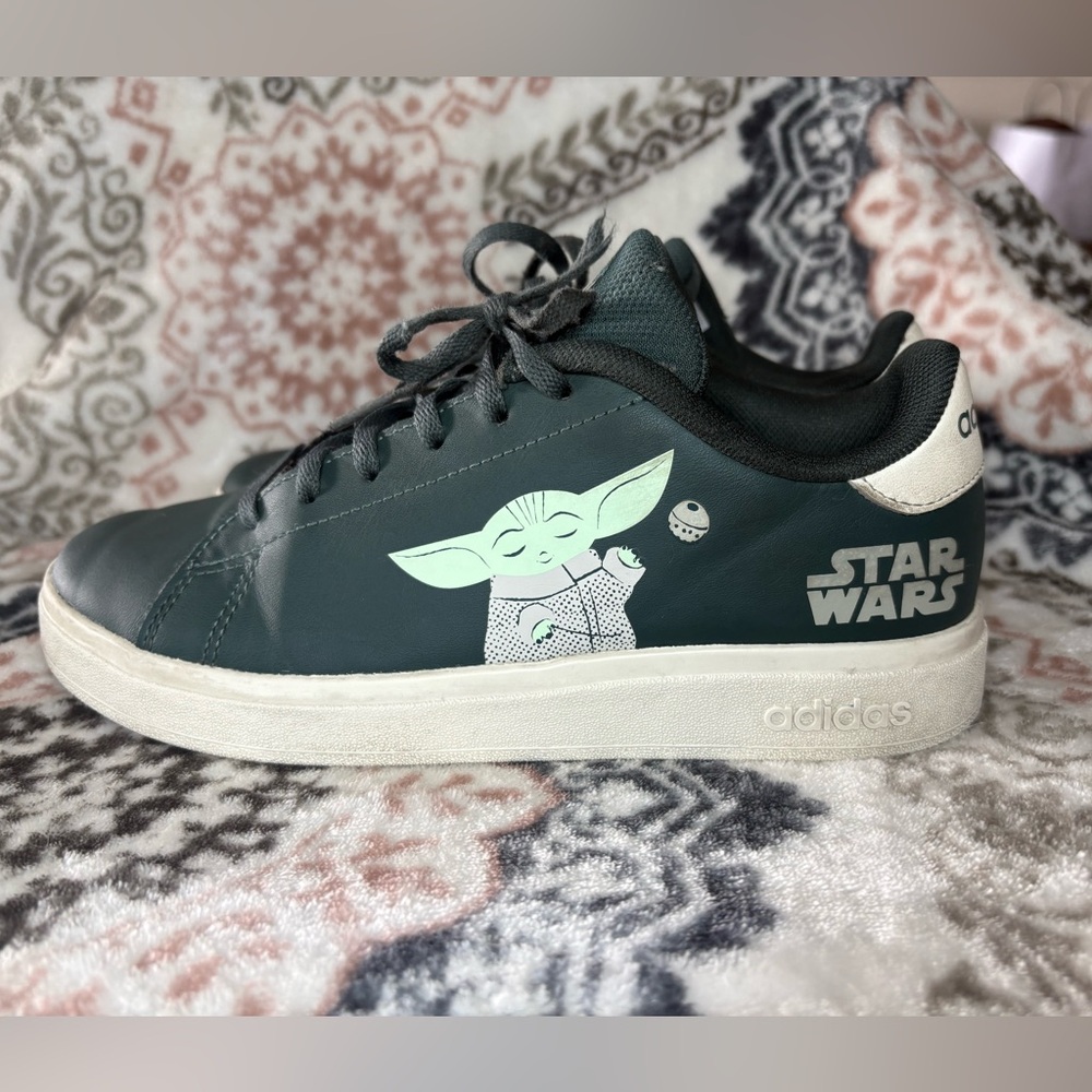 Kids' Star Wars Advantage 2.0 Shoes size 4